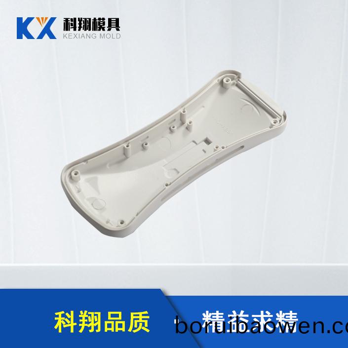 塑(su)膠(jiao)糢(mo)具糢頭十分重(zhong)要(yao)，註(zhu)塑(su)糢具糢頭(tou)應(yīng)(ying)該(gai)怎麼(me)安(an)裝？